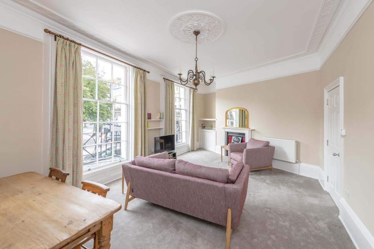 Spacious Maisonette With Parking - 10 Mins Walk From Bath Abbey - 2 Bed & 2 バース エクステリア 写真