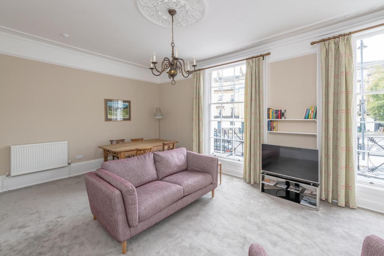 Spacious Maisonette With Parking - 10 Mins Walk From Bath Abbey - 2 Bed & 2 バース エクステリア 写真