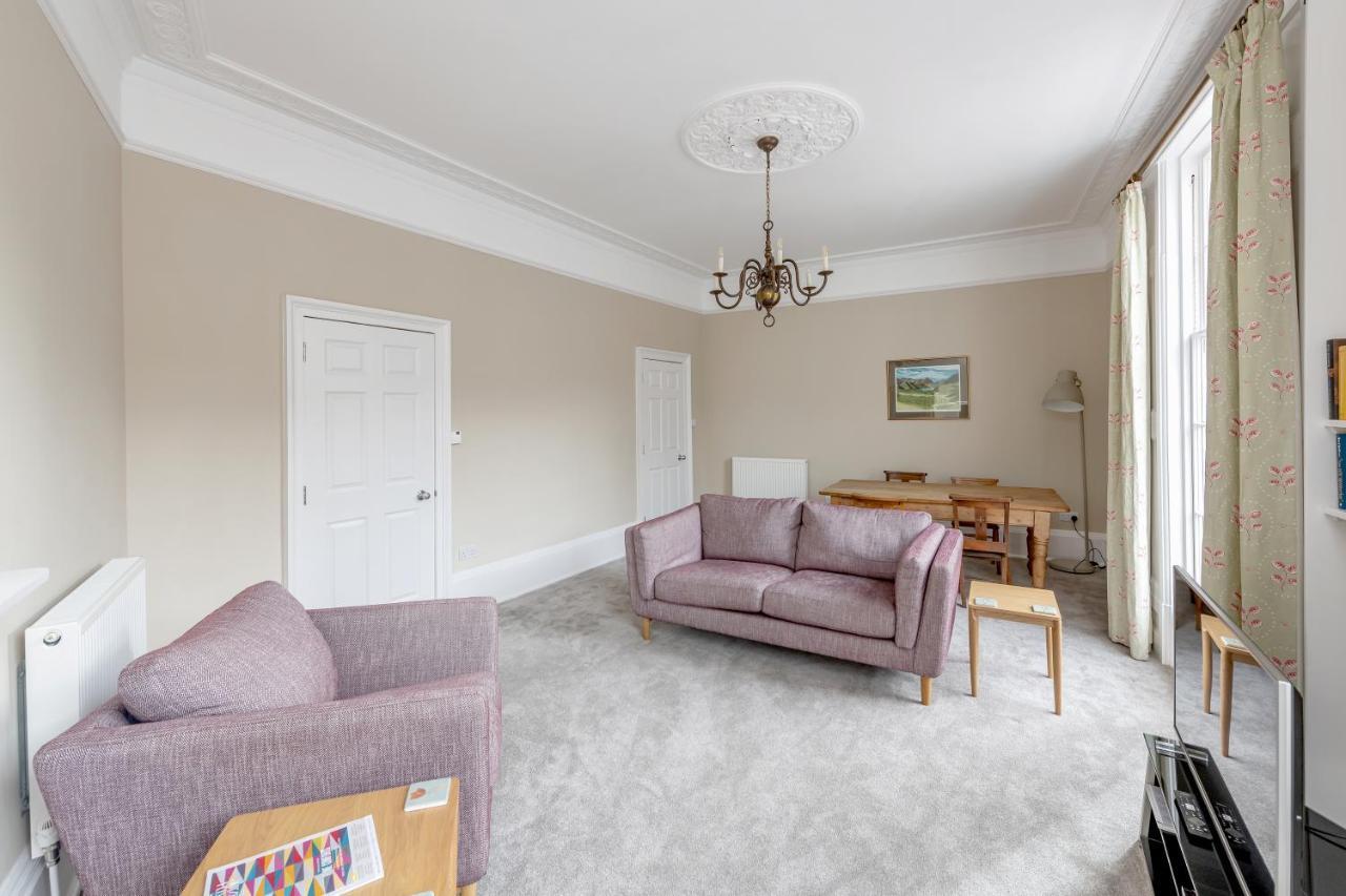 Spacious Maisonette With Parking - 10 Mins Walk From Bath Abbey - 2 Bed & 2 バース エクステリア 写真